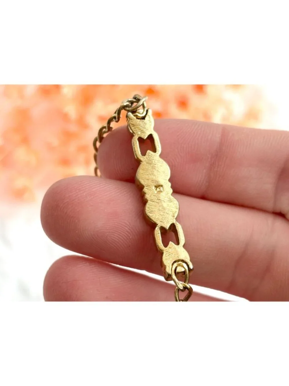 Heart Shaped Chainlink 80's Vintage Curb Chain Panel Bracelet